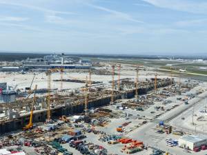 SCHiCK_Pier_J-29_original