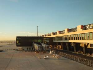 schick-architektur-beton-flughafen-frankfurt-y-stuetze-02_original