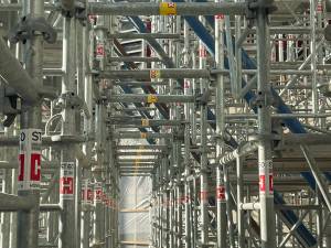 fos-bos-muenchen-rohbau-geruestbau-01_original