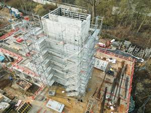 studierendenwohnheim-wiesbaden-schalung-treppenhaus-03_original