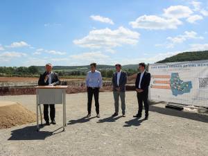 schulzentrum-hammelburg-spatenstich-02_original